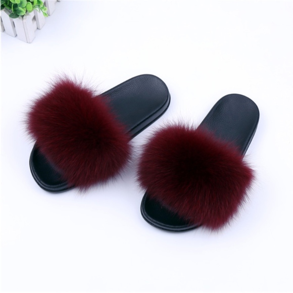 LAST • Luxury Fox Fur Oversized Pom Slides in Wine - Picture 2 of 2